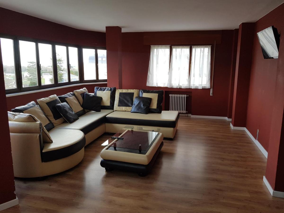 Apartamentos Halcon รีบาเดโอ ภายนอก รูปภาพ